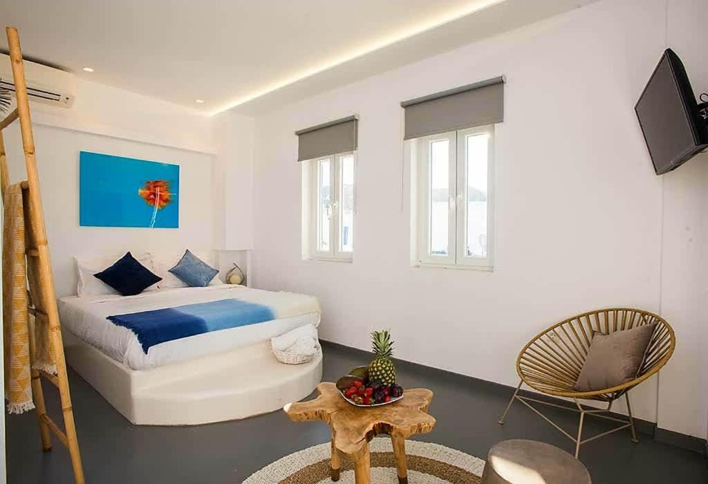Jonaz SuitesMykonos Town エクステリア 写真