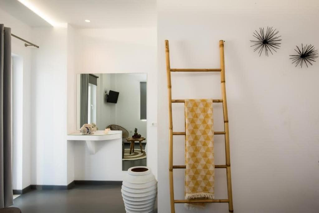 Jonaz SuitesMykonos Town エクステリア 写真